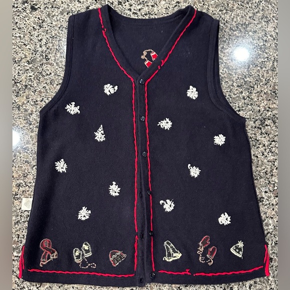 🎄VTG Christopher & Banks Hand Embroidered Christmas Knit Sweater Vest Size Med - Picture 16 of 16